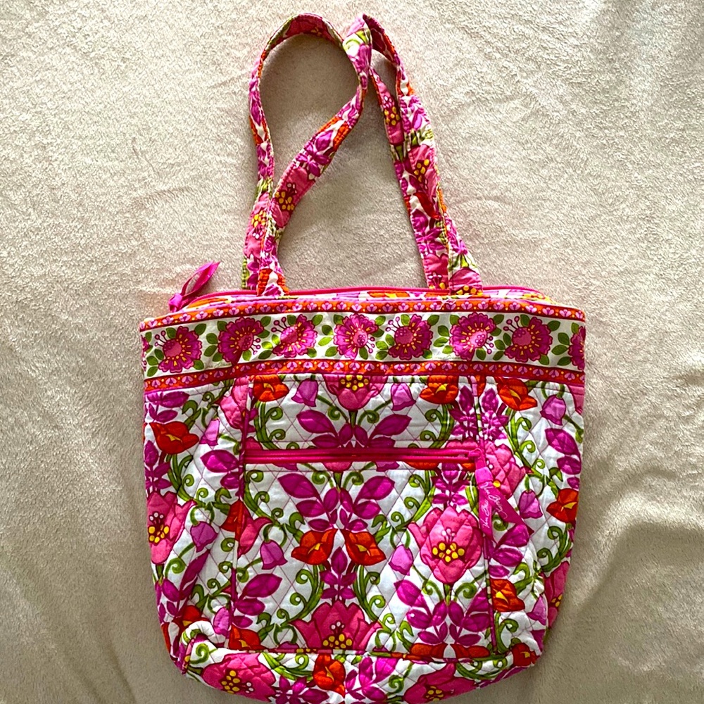 Vera Bradley medium shoulder bag